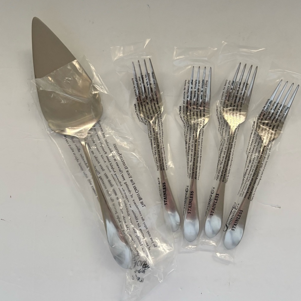 Gorham 1831 Lady Anne Cake Knife & 4 Forks Stainless Steel